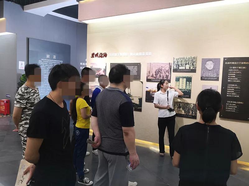 长兴社区最新领导，引领社区发展，塑造美好未来