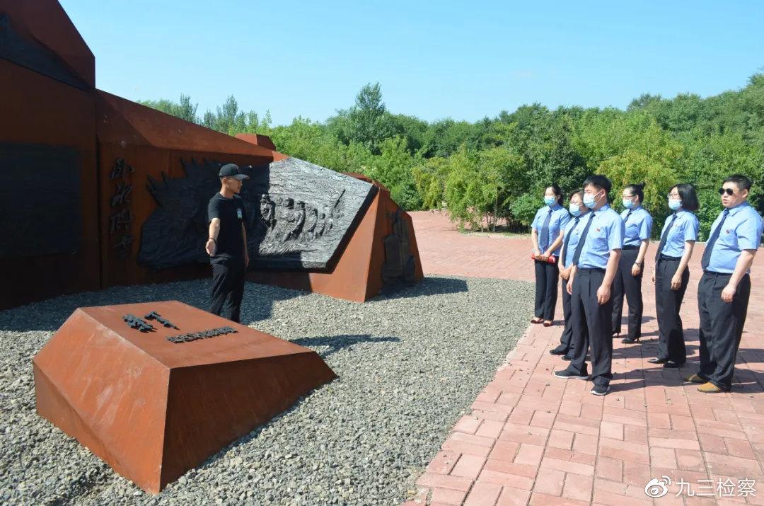 光辉农场交通新动态，发展助力农场繁荣